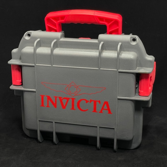 Invicta Trinite Limited Edition His and Hers Watches with Dive Case Like New - Picture 5 of 10